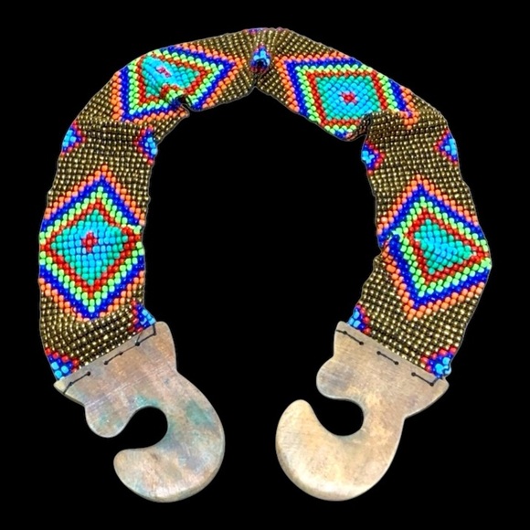 Vintage 1970’s Native American Beaded Wide Belt With Wooden Clasp Vintage | Accessories | Vintage 97s Native American Beaded  main image 3